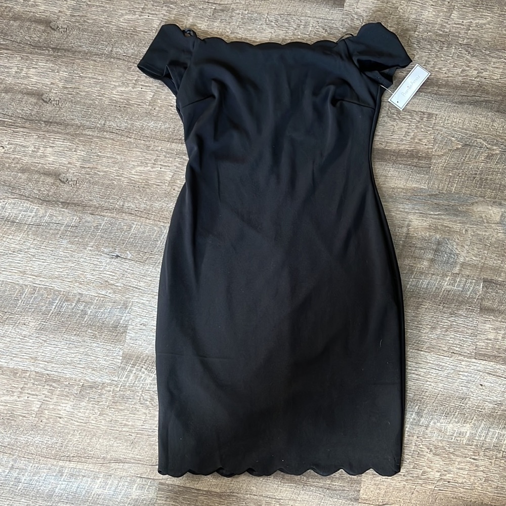 Black off the shoulder dress size 4